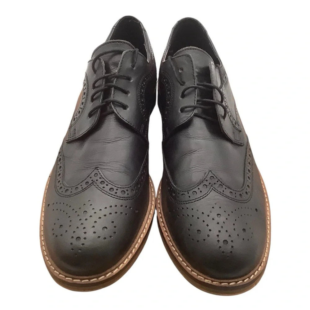 Red Tape Classic Black Brogue Men's Shoes size 11‎ wind tip
